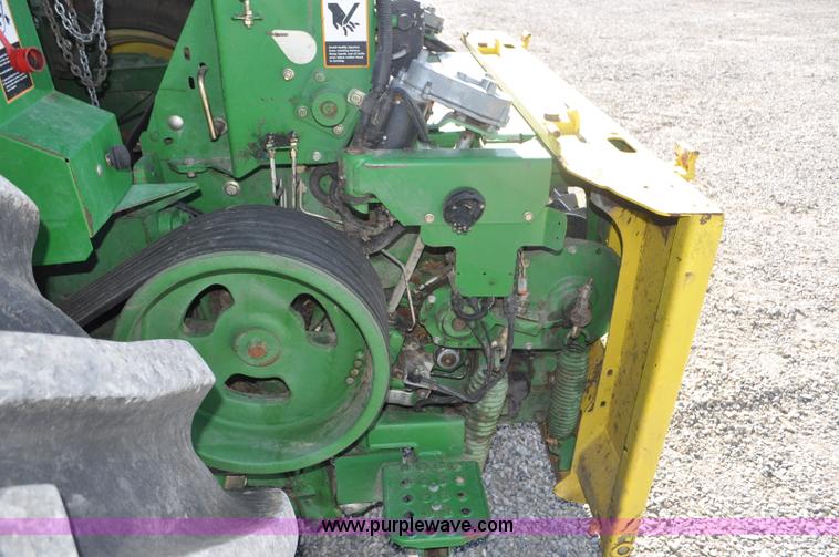 image for item F2268 2009 John Deere 7750 forage harvester