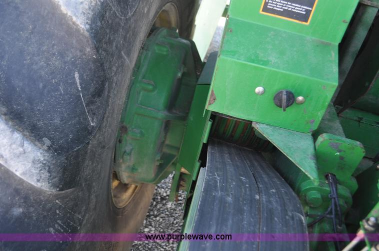 image for item F2268 2009 John Deere 7750 forage harvester