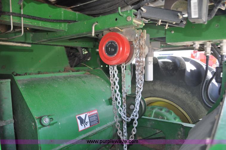 image for item F2268 2009 John Deere 7750 forage harvester