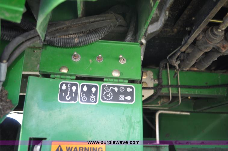 image for item F2268 2009 John Deere 7750 forage harvester