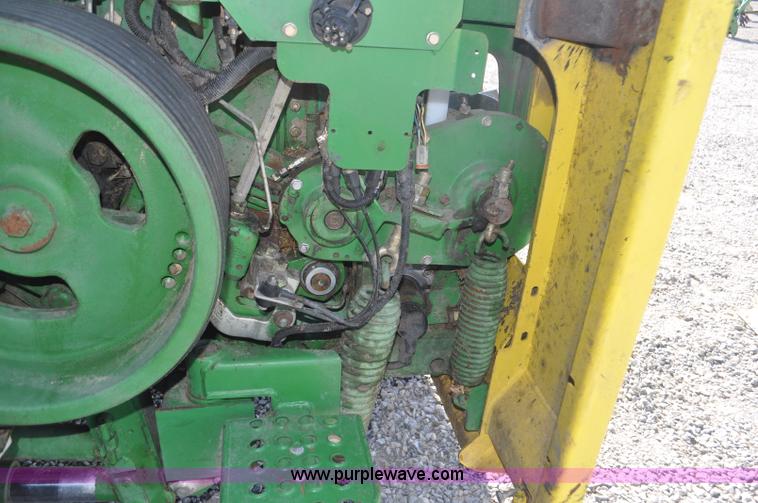 image for item F2268 2009 John Deere 7750 forage harvester