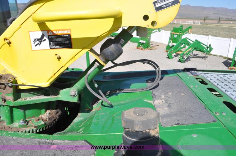 image for item F2268 2009 John Deere 7750 forage harvester