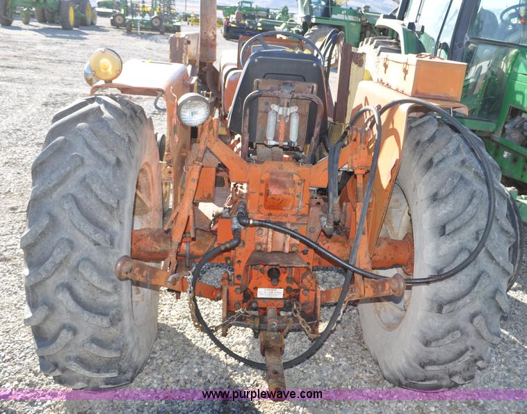 image for item F2269 Allis Chalmers 160 tractor