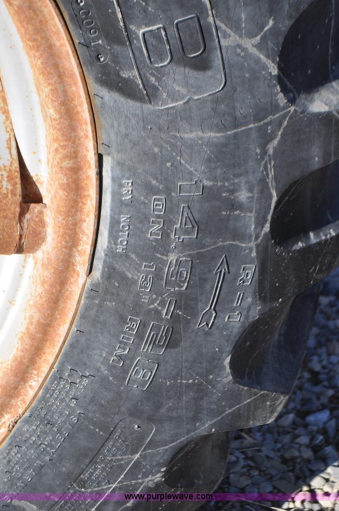 image for item F2269 Allis Chalmers 160 tractor