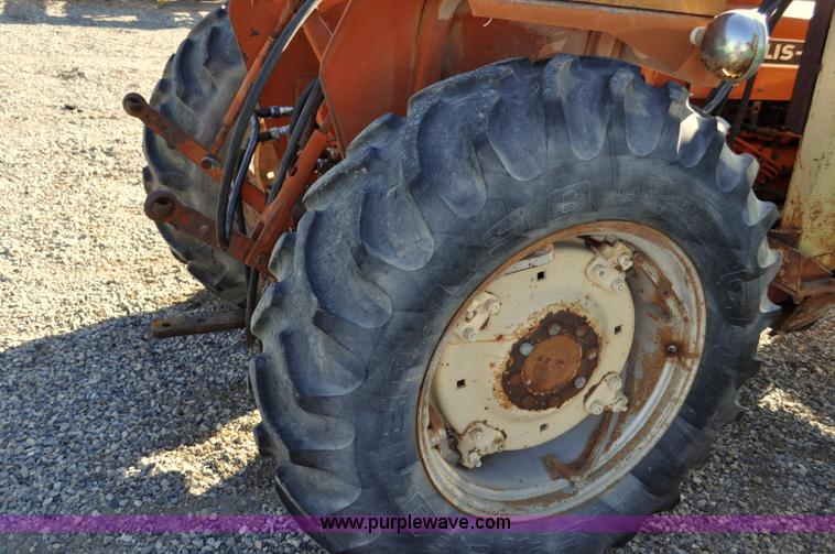 image for item F2269 Allis Chalmers 160 tractor