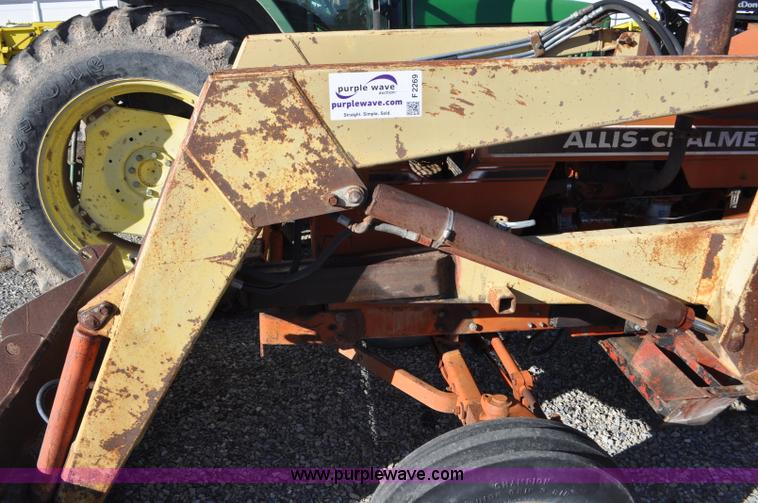 image for item F2269 Allis Chalmers 160 tractor