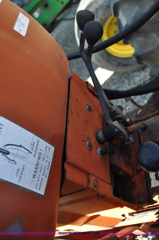 image for item F2269 Allis Chalmers 160 tractor