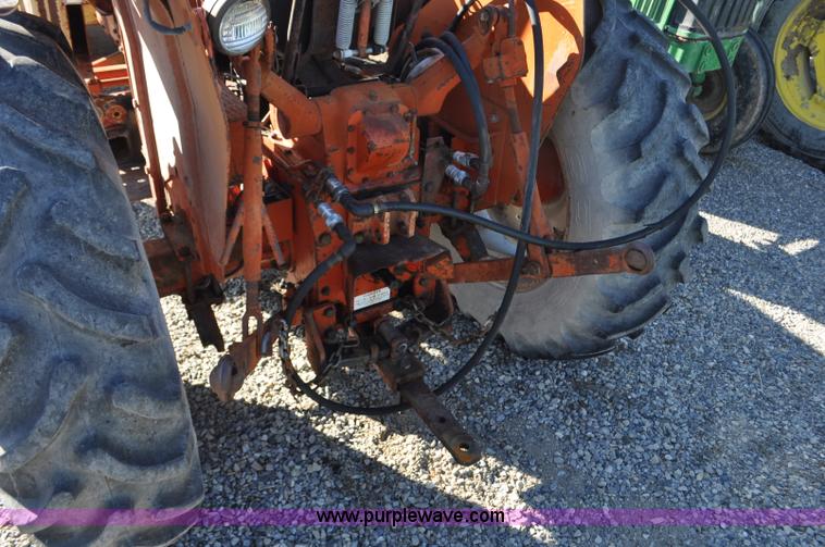 image for item F2269 Allis Chalmers 160 tractor