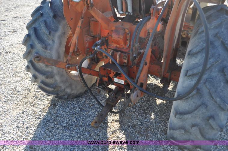 image for item F2269 Allis Chalmers 160 tractor