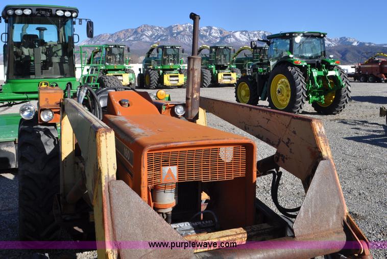 image for item F2269 Allis Chalmers 160 tractor