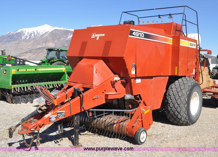 image for item F2270 2002 Hesston 4910 large square baler