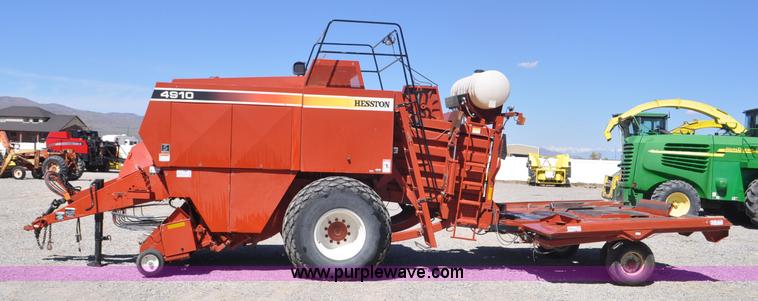 image for item F2270 2002 Hesston 4910 large square baler