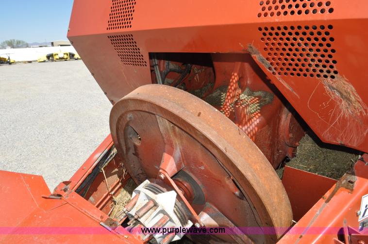 image for item F2270 2002 Hesston 4910 large square baler