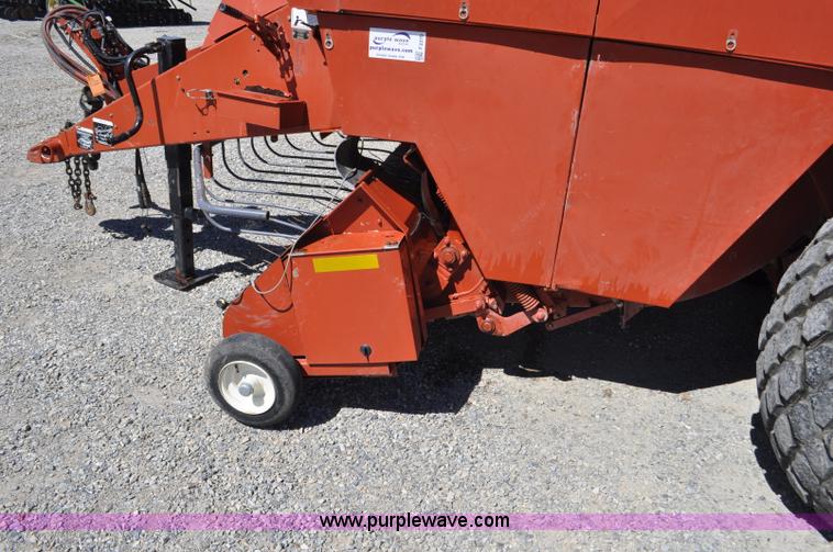 image for item F2270 2002 Hesston 4910 large square baler