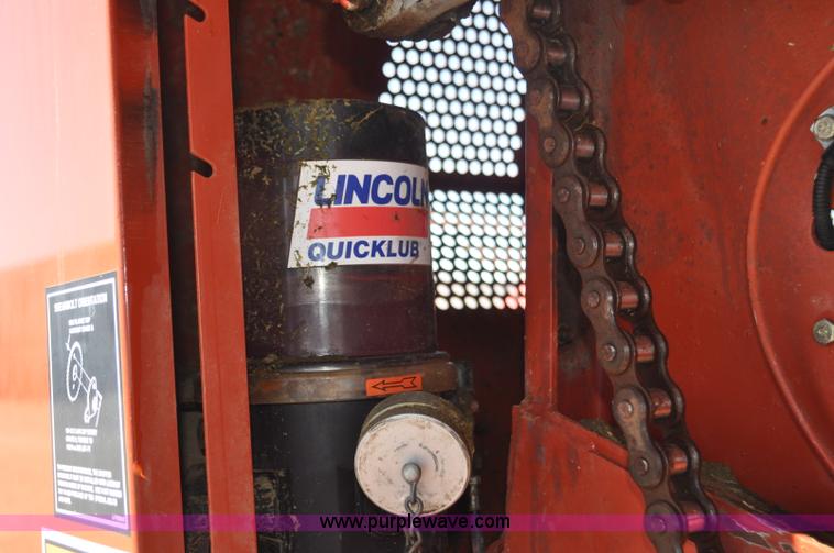 image for item F2270 2002 Hesston 4910 large square baler