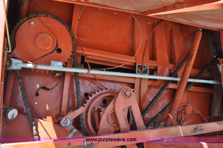 image for item F2270 2002 Hesston 4910 large square baler