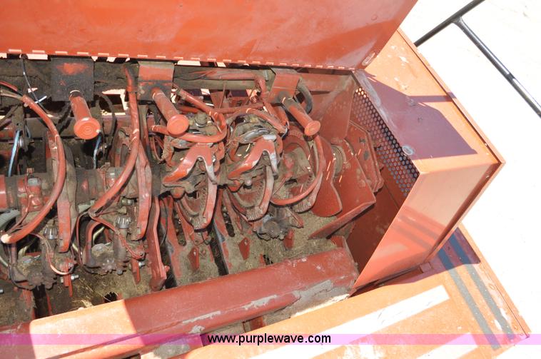 image for item F2270 2002 Hesston 4910 large square baler