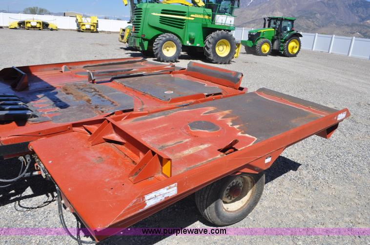 image for item F2270 2002 Hesston 4910 large square baler