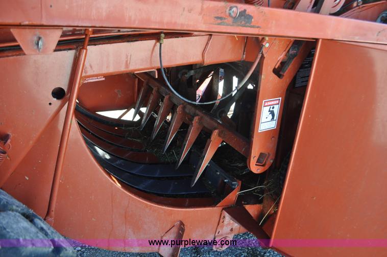 image for item F2270 2002 Hesston 4910 large square baler