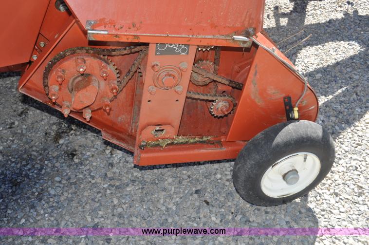 image for item F2270 2002 Hesston 4910 large square baler