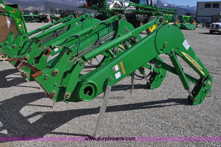 image for item F2273 John Deere 746 tractor loader