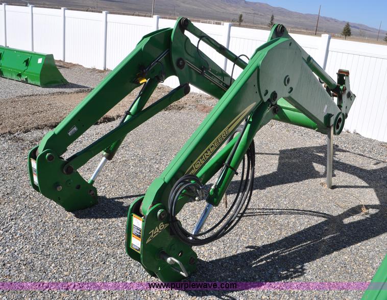 image for item F2273 John Deere 746 tractor loader