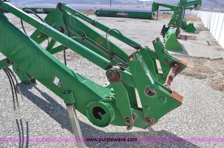 image for item F2273 John Deere 746 tractor loader