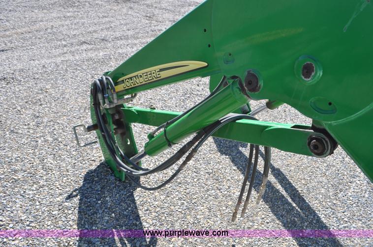 image for item F2273 John Deere 746 tractor loader