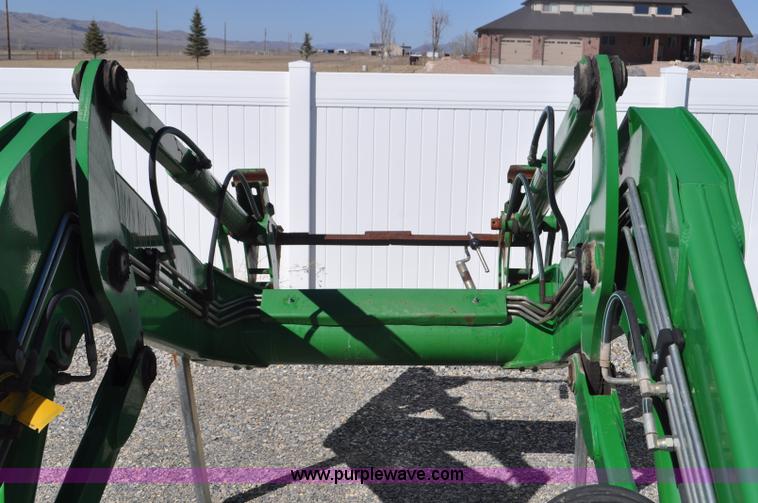 image for item F2273 John Deere 746 tractor loader