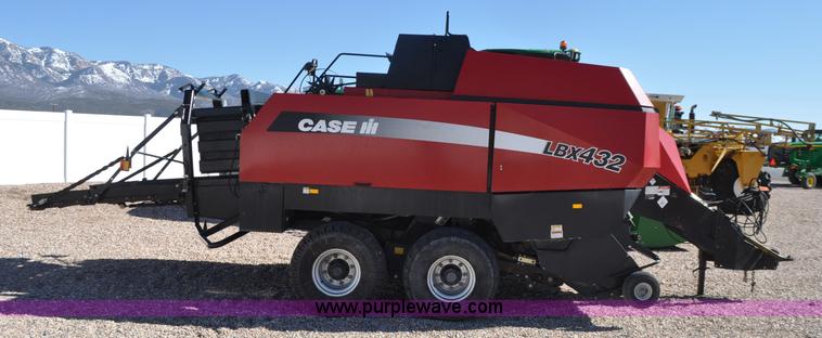 image for item F2276 2006 Case IH LBX432 large square baler