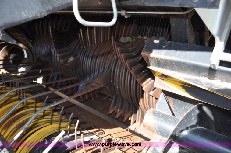 image for item F2276 2006 Case IH LBX432 large square baler