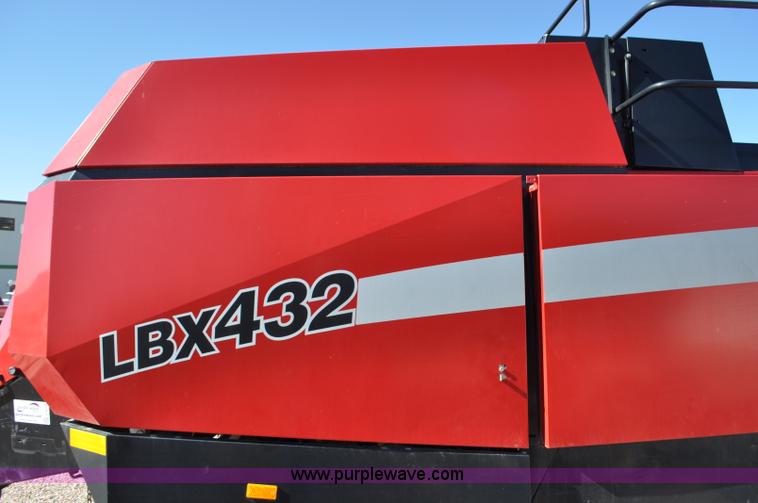 image for item F2276 2006 Case IH LBX432 large square baler