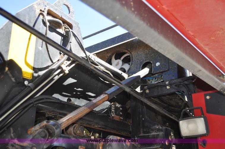 image for item F2276 2006 Case IH LBX432 large square baler