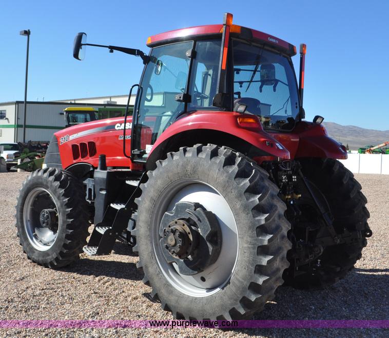 image for item F2278 2010 Case IH Magnum 210 MFWD tractor
