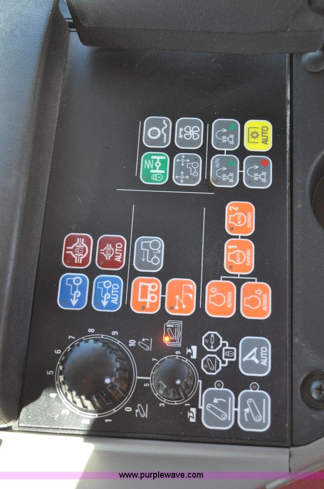 image for item F2278 2010 Case IH Magnum 210 MFWD tractor