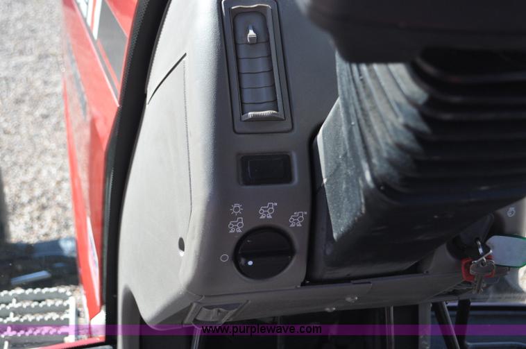 image for item F2278 2010 Case IH Magnum 210 MFWD tractor