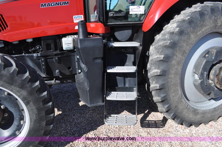image for item F2278 2010 Case IH Magnum 210 MFWD tractor