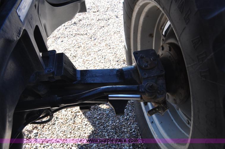 image for item F2278 2010 Case IH Magnum 210 MFWD tractor