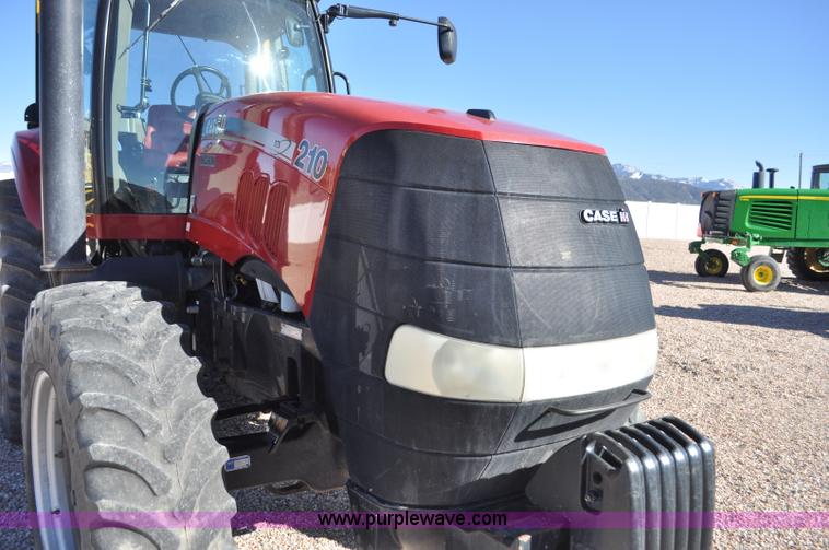 image for item F2278 2010 Case IH Magnum 210 MFWD tractor
