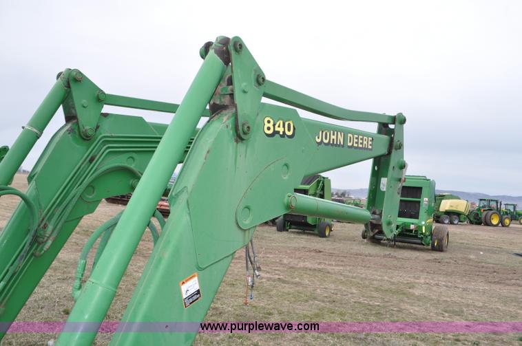 image for item F2283 John Deere 840 tractor loader