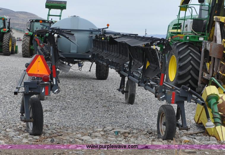 image for item F2287 Flexi-Coil 67XL pull type sprayer