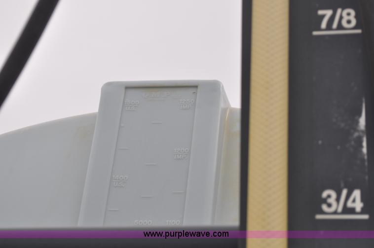 image for item F2287 Flexi-Coil 67XL pull type sprayer