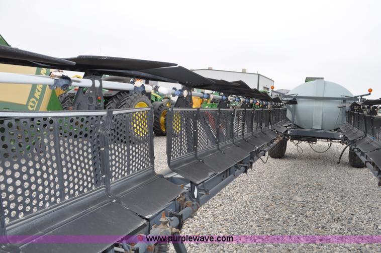 image for item F2287 Flexi-Coil 67XL pull type sprayer