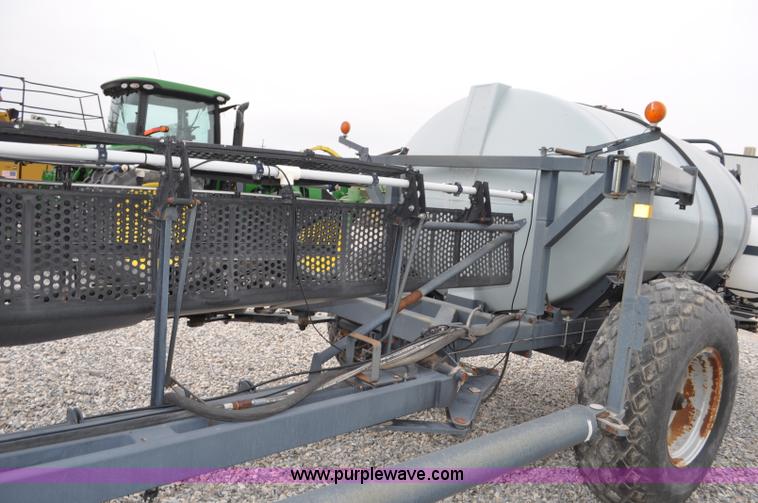 image for item F2287 Flexi-Coil 67XL pull type sprayer