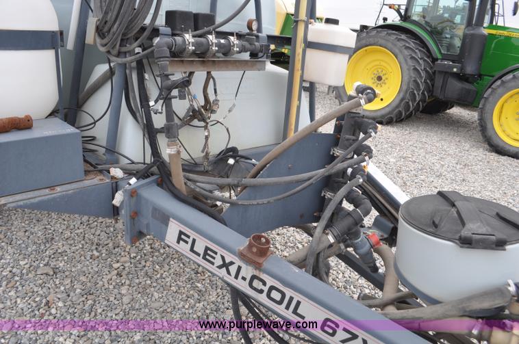 image for item F2287 Flexi-Coil 67XL pull type sprayer
