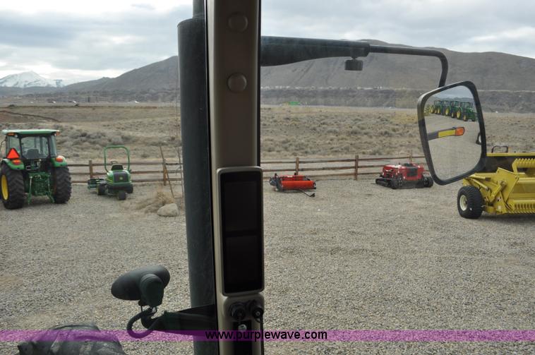 image for item F2288 2010 John Deere 8270R MFWD tractor