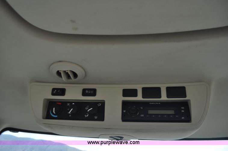 image for item F2288 2010 John Deere 8270R MFWD tractor