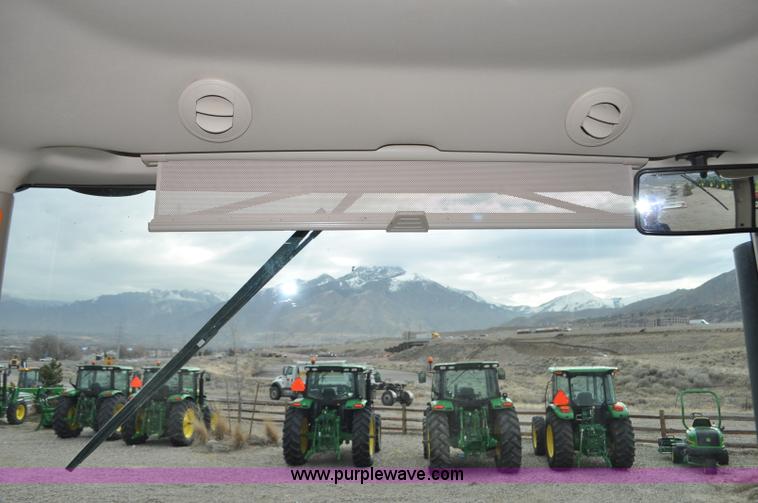 image for item F2288 2010 John Deere 8270R MFWD tractor