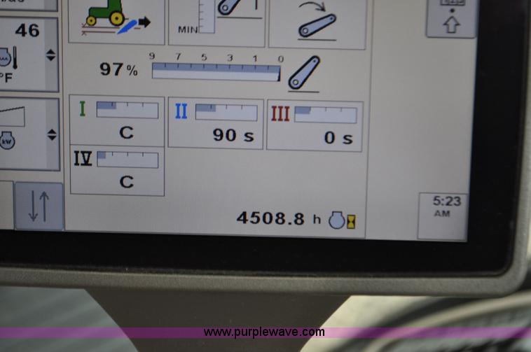 image for item F2288 2010 John Deere 8270R MFWD tractor