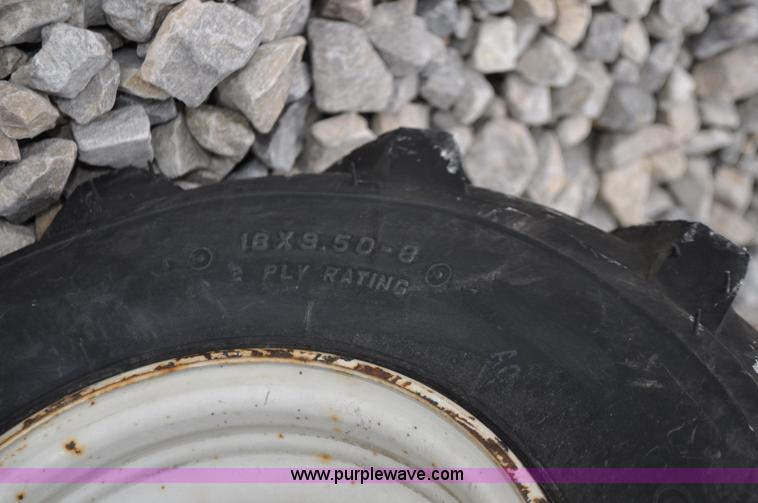 image for item F2291 2005 New Holland TZ25DA MFWD tractor